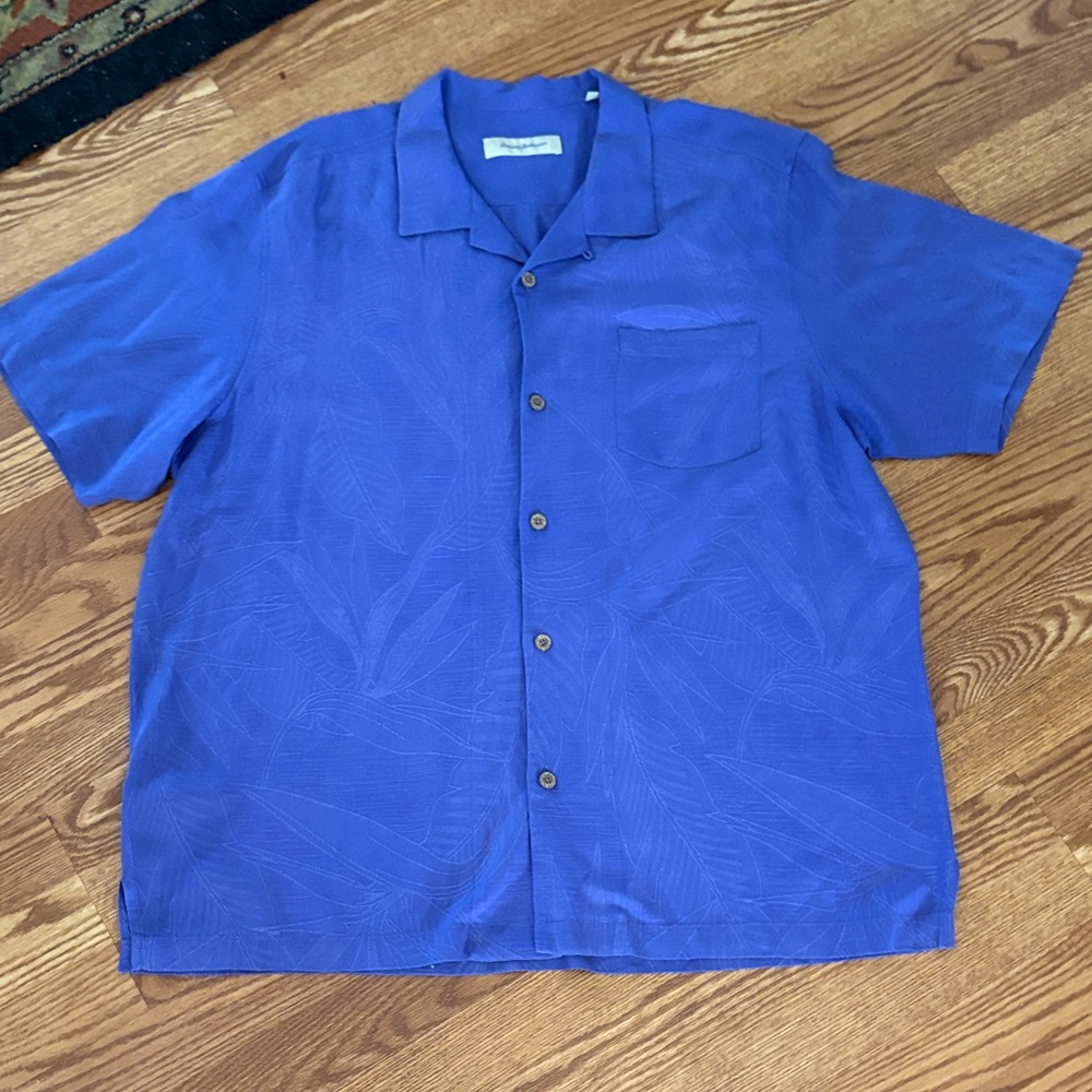 Tommy Bahama Men’s Blue Short-Sleeve Camp Shirt